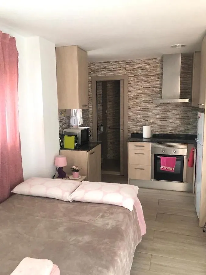 Miniestudio En Calafell, Cerca Barcelona location