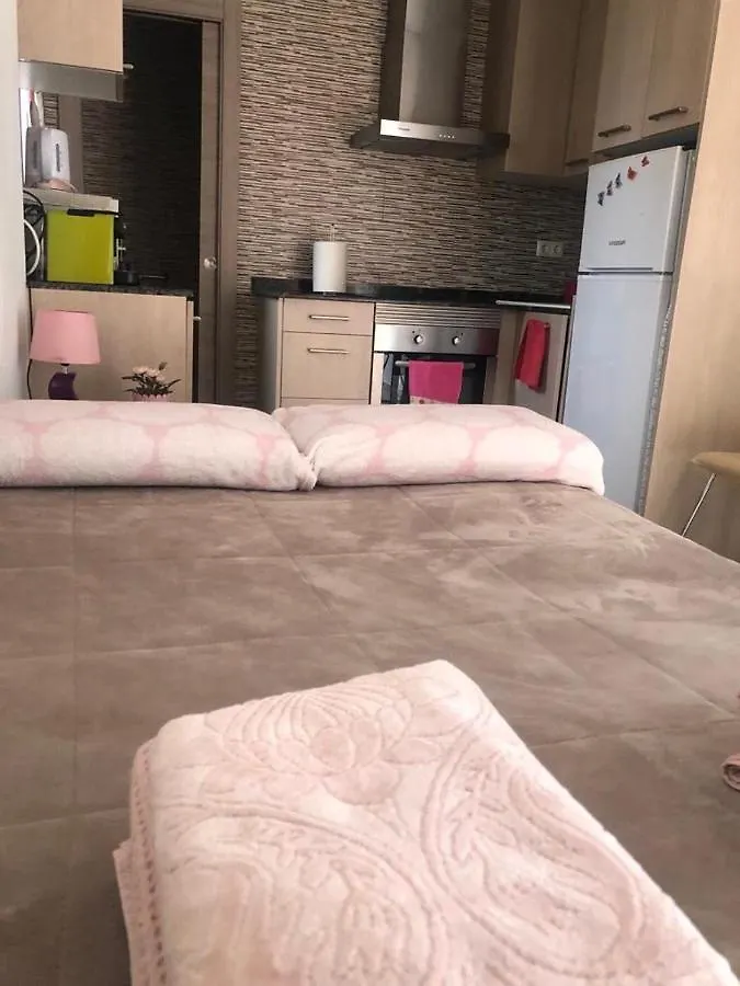 Miniestudio En Calafell, Cerca Barcelona